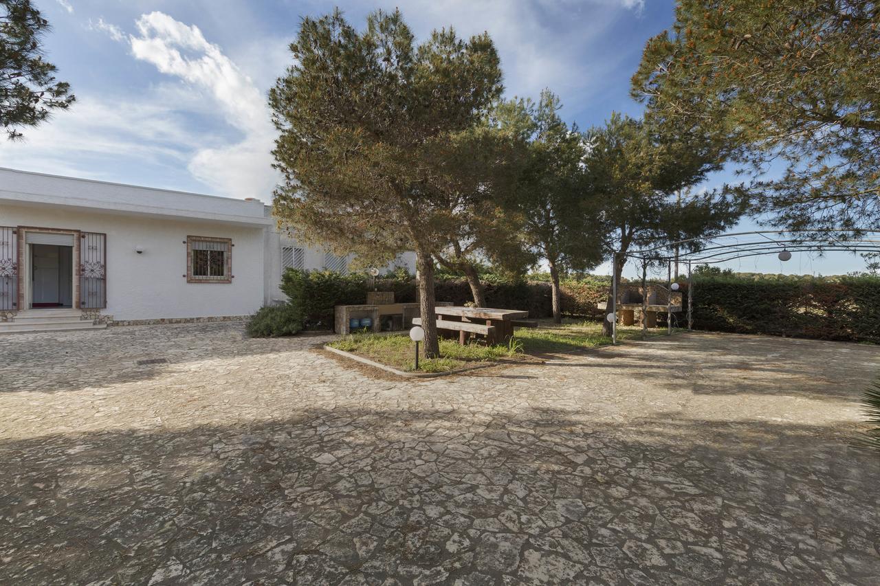 Villa Castiglione By Barbarhouse Torre Lapillo Exterior photo